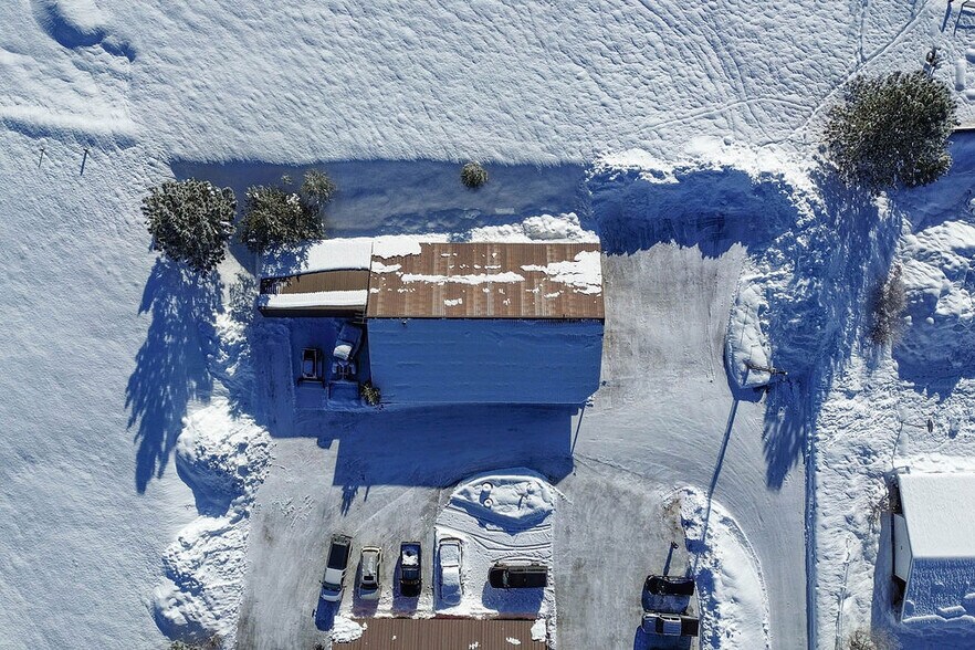 More Photos Of 105 E Jacob St, McCall Service For Sale