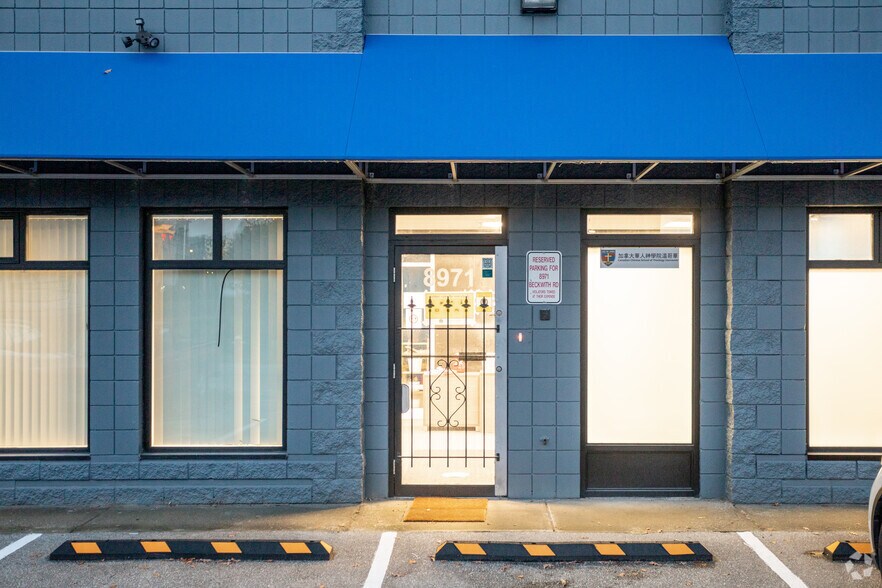 More Photos Of 8971 Beckwith Rd, Richmond Office For Sale