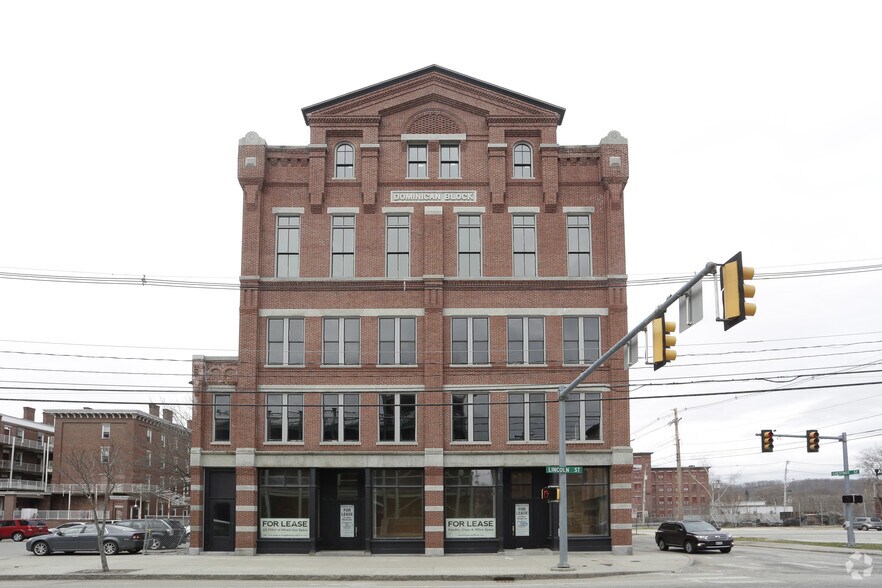 More Photos Of 141-145 Lincoln St, Lewiston Office For Sale