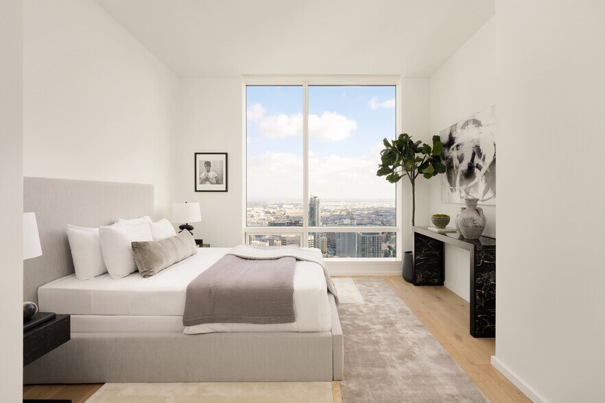 More Photos Of 1000 W 8th St, Los Angeles Apartments For Lease