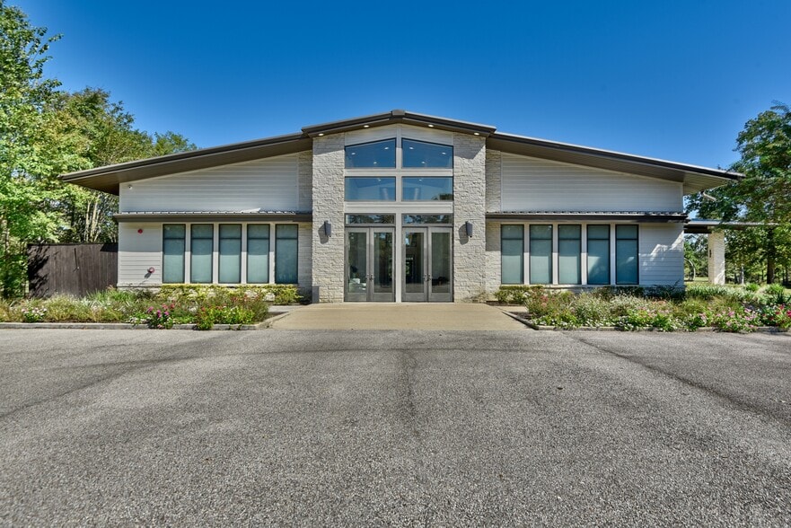 Primary Photo Of 25566 Bradbury Dr, Hockley Theater Concert Hall For Sale