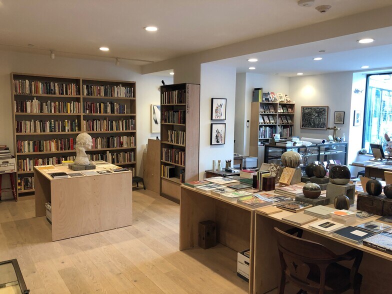 More Photos Of 47 Railroad St, Great Barrington Apartments For Lease