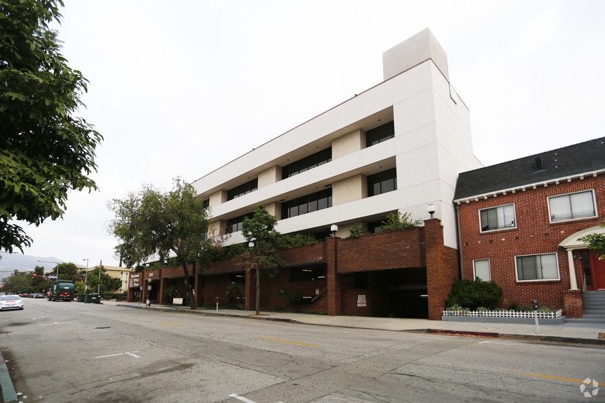 More Photos Of 230 N Maryland Ave, Glendale Office For Lease