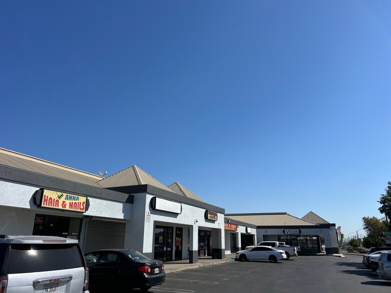 More Photos Of 3121 Yosemite Blvd, Modesto Unknown For Lease