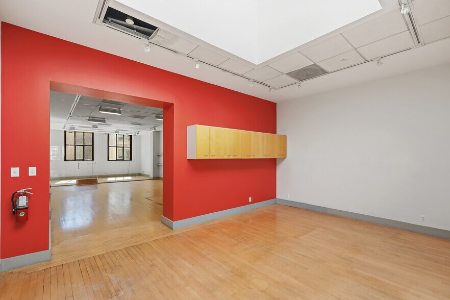 More Photos Of 460 Bush St, San Francisco Office For Lease