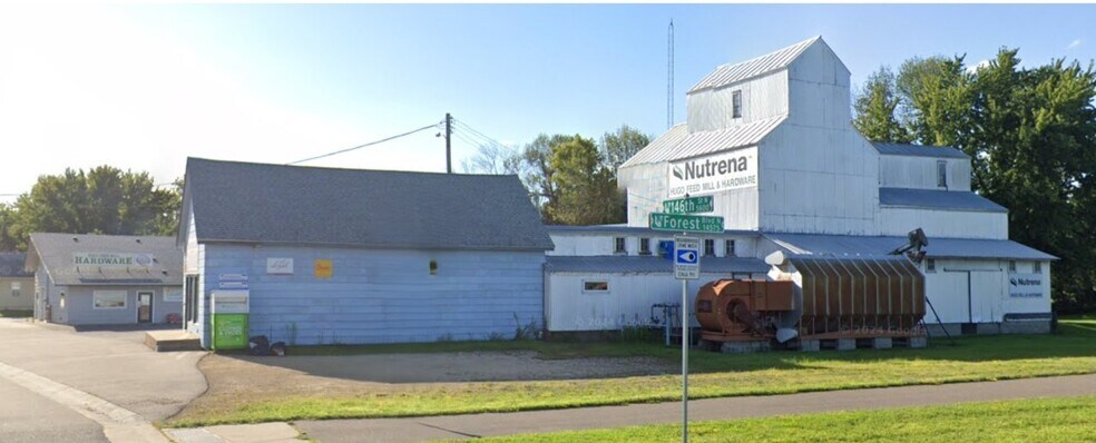 Primary Photo Of 5582 N 146th St, Hugo Freestanding For Sale