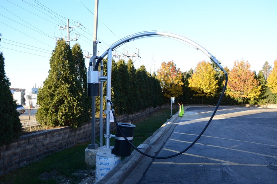 More Photos Of 1388 State St, Lemont Carwash For Lease