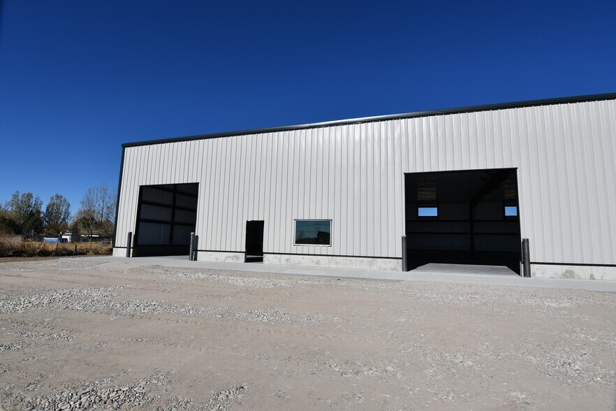 More Photos Of 1 Landmark Ln, Rigby Industrial For Lease