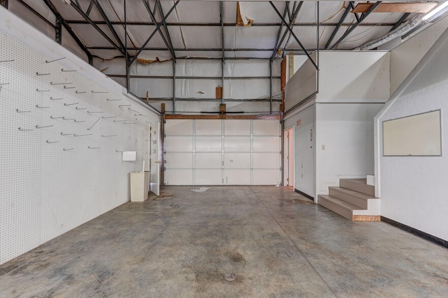 More Photos Of 112 Short Morgan St, Eden Flex For Sale