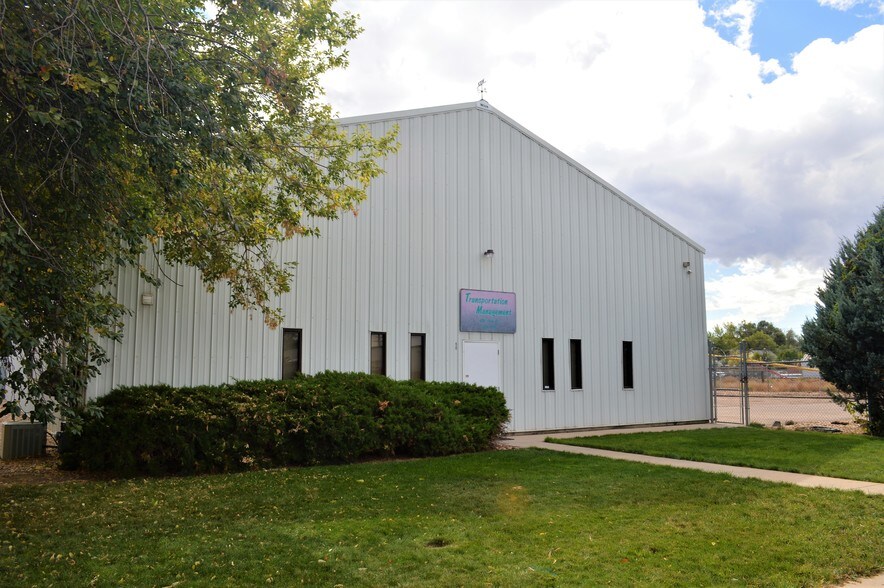 More Photos Of 420 15th St, Greeley Service For Sale