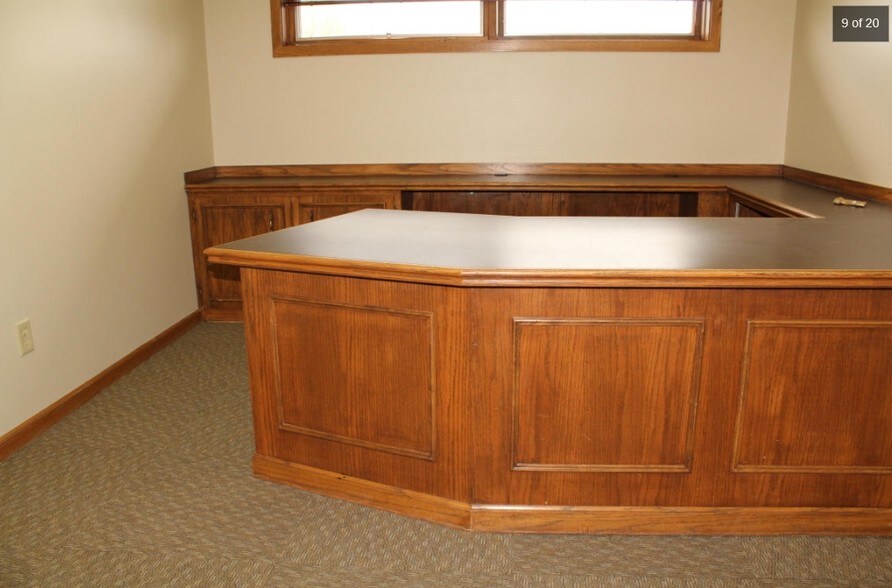 More Photos Of 3410 80th St, Kenosha Office For Sale