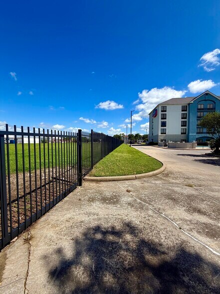 More Photos Of 0 Mosley Road, Houston Land For Sale