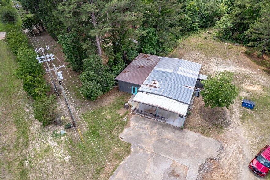 More Photos Of 2472 S Farm To Market Road 2869, Hawkins Freestanding For Sale