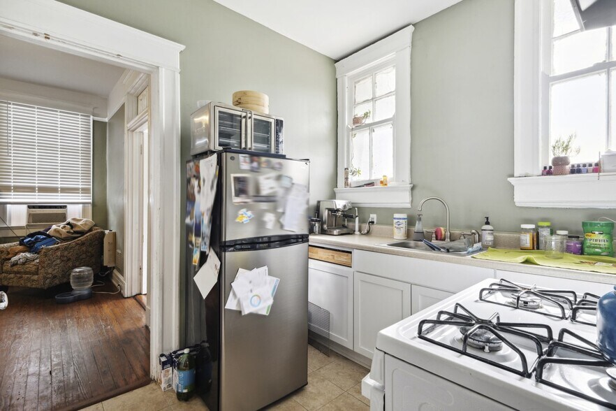 More Photos Of 2833 Napoleon Ave, New Orleans Apartments For Sale