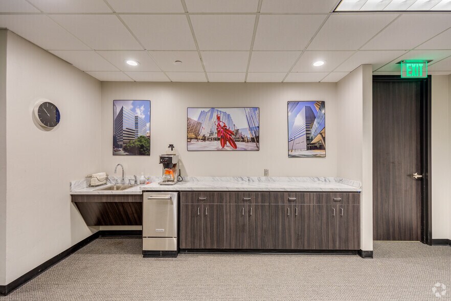 Photo of 6th Floor Ste S-650