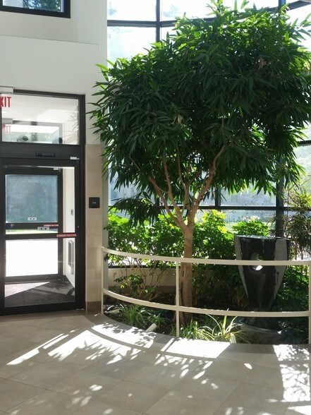 More Photos Of 35 Jolley Dr, Bloomfield Medical For Lease