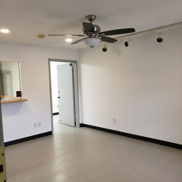 More Photos Of 1111 Gessner Rd, Houston Medical For Lease