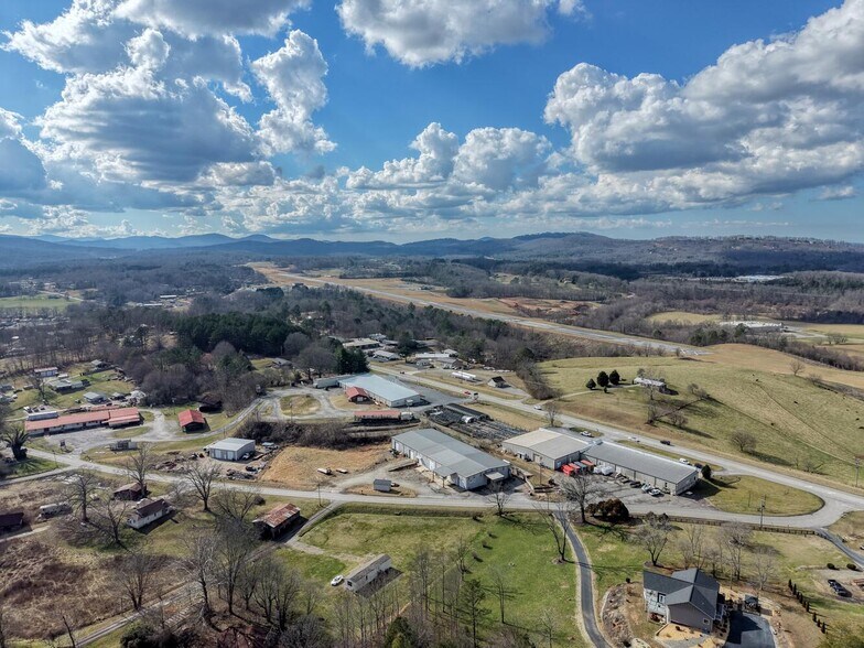 More Photos Of 86 Old Blue Ridge Hwy, Blairsville Warehouse For Sale