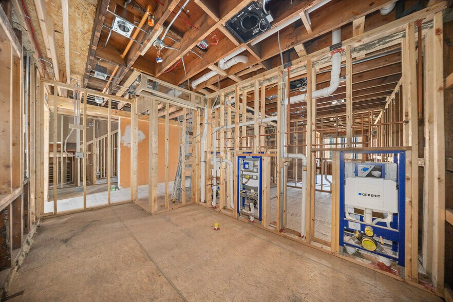 More Photos Of 1000 S State St, Lockport Restaurant For Lease