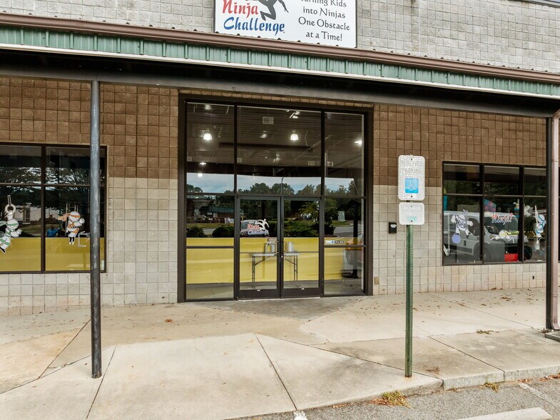 More Photos Of 1810 Martin Luther King Jr. Pky, Durham Freestanding For Sale