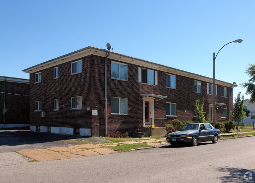 Primary Photo Of 3166 Arkansas Ave, Saint Louis Apartments For Sale