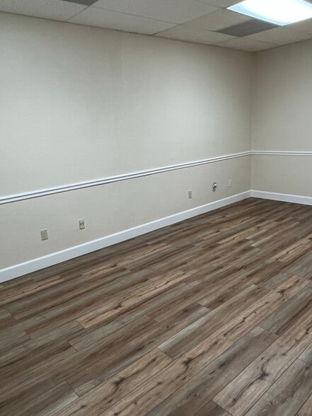 More Photos Of 1847-1865 SE Port St Lucie Blvd, Port Saint Lucie Medical For Sale