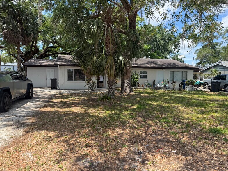 More Photos Of , Sarasota Multifamily For Sale
