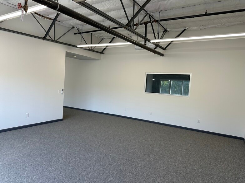 More Photos Of 671 Willow Pass Rd, Pittsburg Industrial For Sale