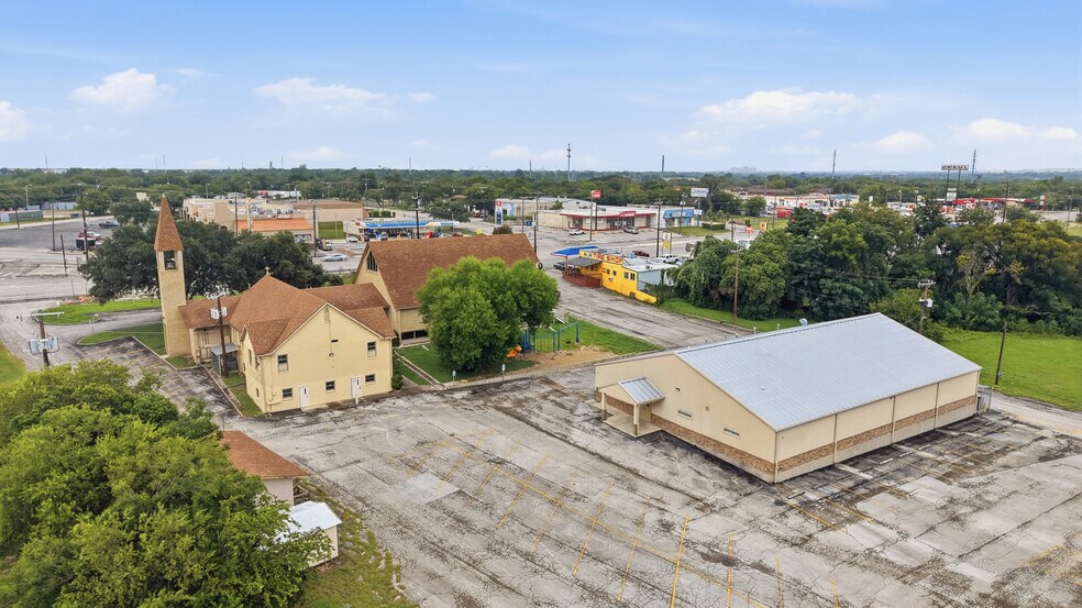 More Photos Of 2515 Austin Hwy, San Antonio Religious Facility For Sale