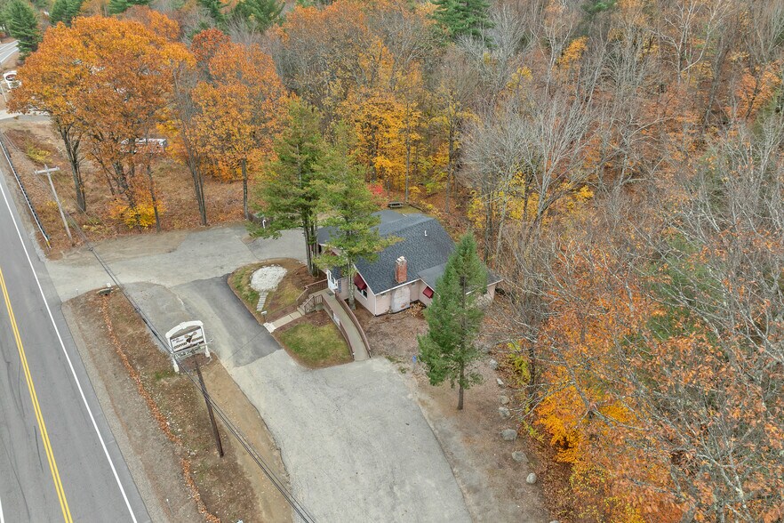 More Photos Of 136 Daniel Webster Hwy, Meredith General Retail For Sale