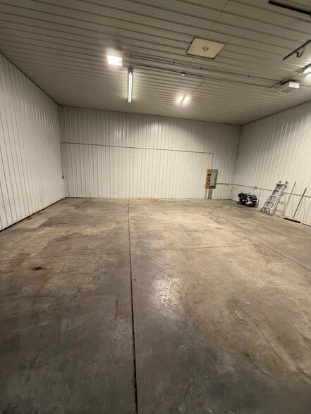 More Photos Of 923 Randolph Ave, Saint Paul Auto Repair For Sale