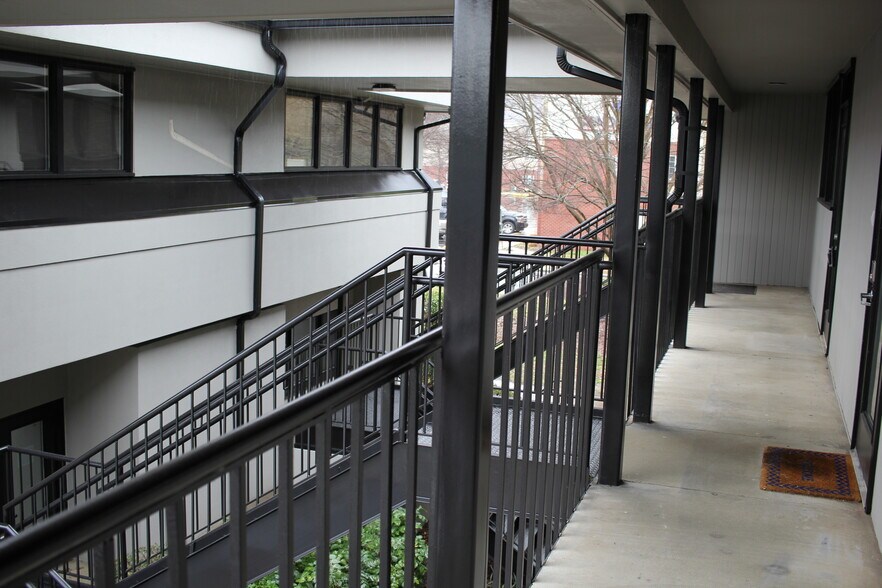 More Photos Of 1906 E Highway 54, Durham Unknown For Lease