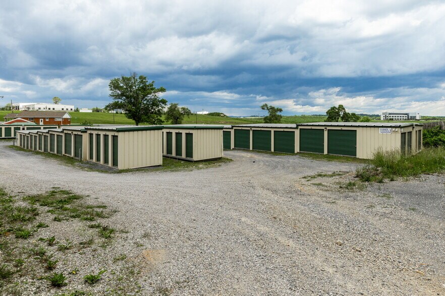 More Photos Of 1614 N Valley Pike, Rockingham Self Storage For Sale