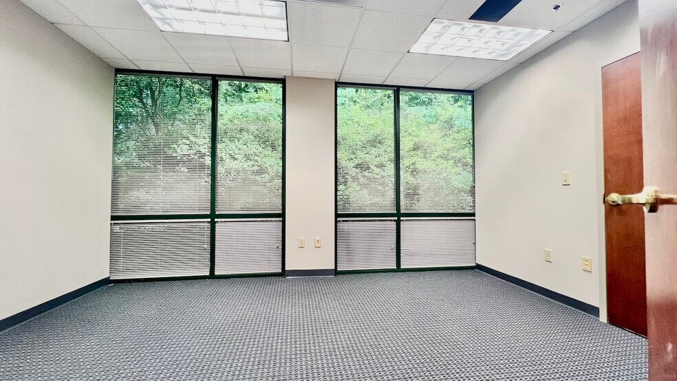 More Photos Of 46 Innovation Dr, Norcross Loft Creative Space For Lease