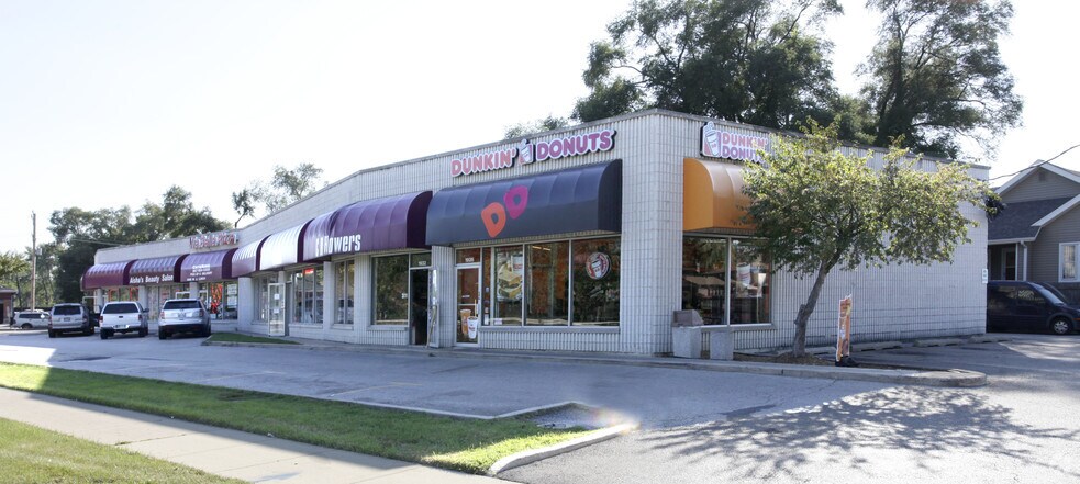 More Photos Of 1926-1992 S River Rd, Des Plaines Unknown For Lease