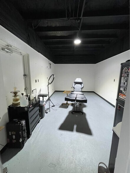 More Photos Of 1356 Cleveland St, Clearwater Freestanding For Sale