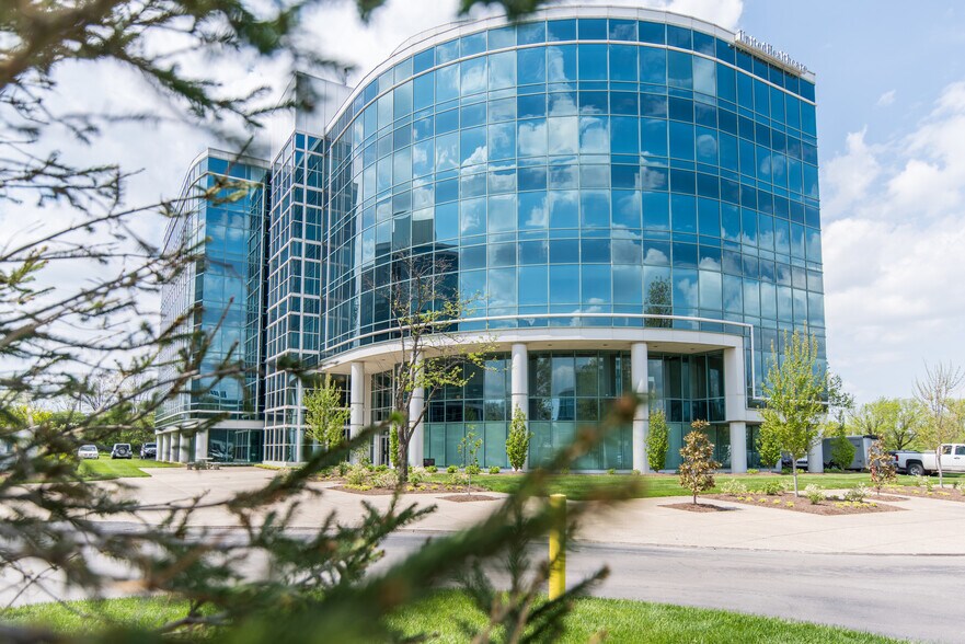 More Photos Of 220 Lexington Green Cir, Lexington Unknown For Lease