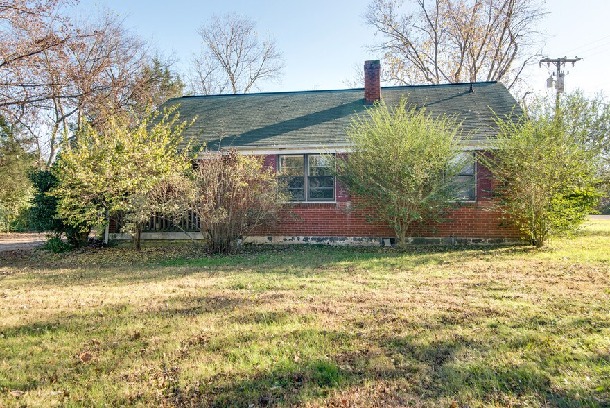 More Photos Of 8045 Highway 100, Nashville Land For Lease