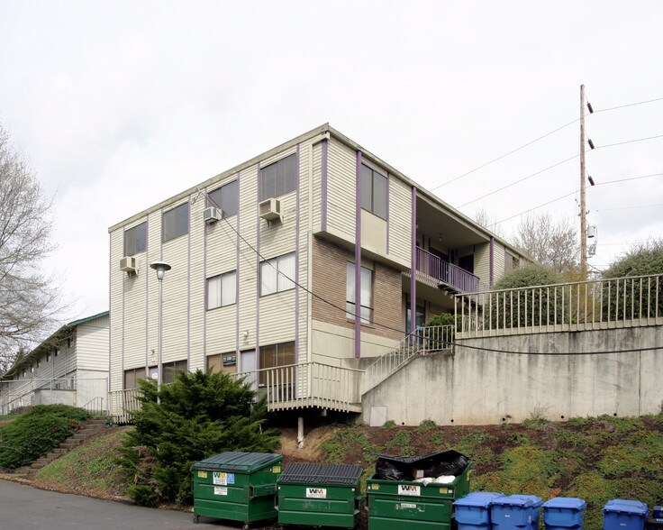 More Photos Of 1332-1340 SW Bertha Blvd, Portland Office For Lease