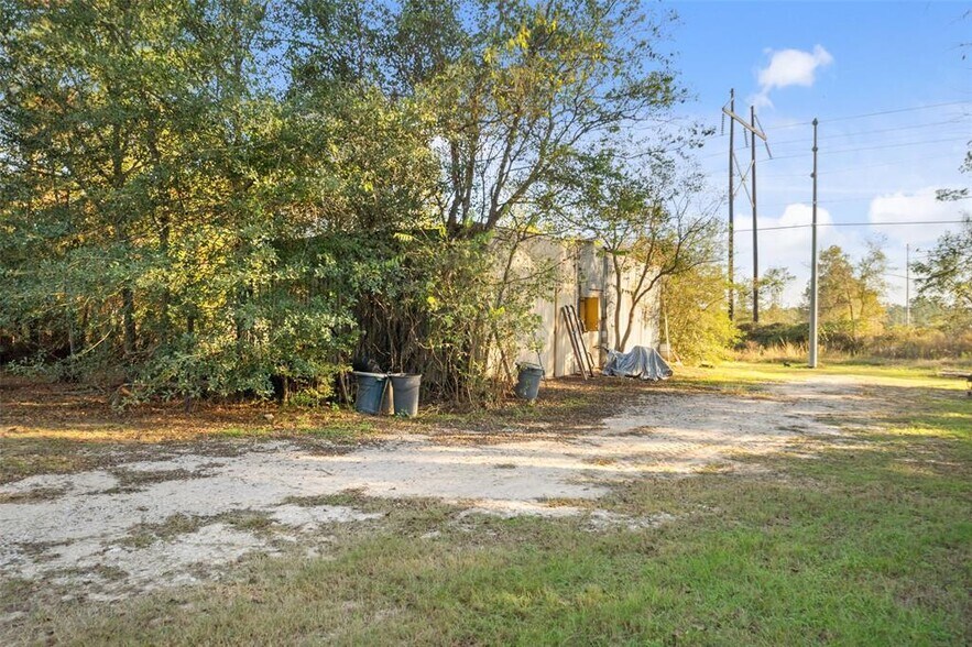 More Photos Of 15429 Rabon Chapel Rd, Montgomery Land For Sale