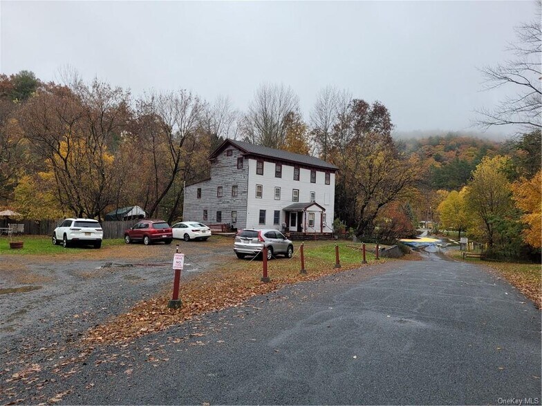 More Photos Of 12 River Rd, Barryville Apartments For Sale