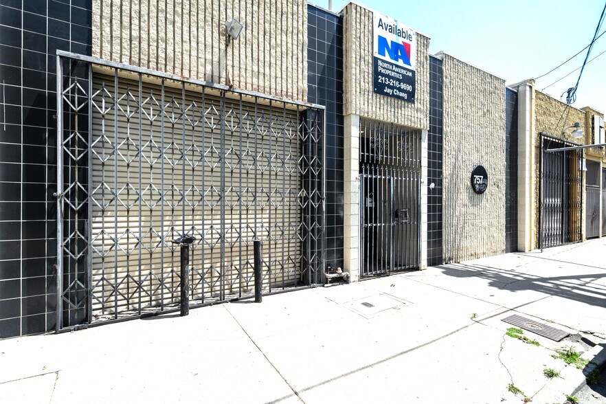 More Photos Of 757 E 14th Pl, Los Angeles Warehouse For Sale
