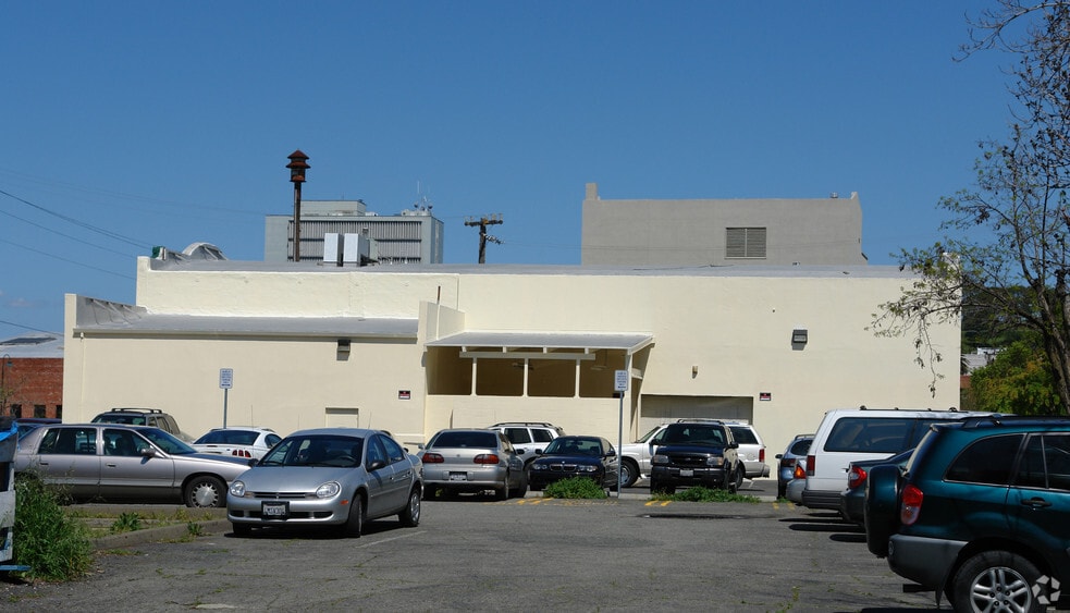 More Photos Of 636 Ward St, Martinez Theater Concert Hall For Sale