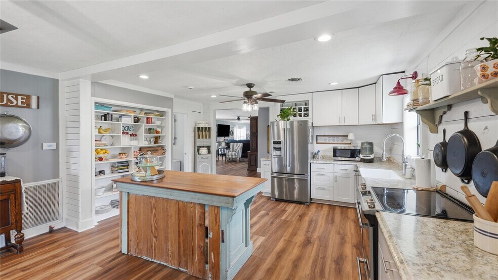More Photos Of 100 Hill Ranch Ln, New Waverly Land For Sale