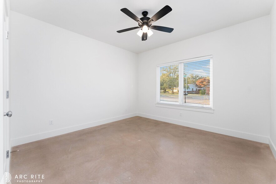 More Photos Of 4535 22nd Pl, Lubbock Multifamily For Sale