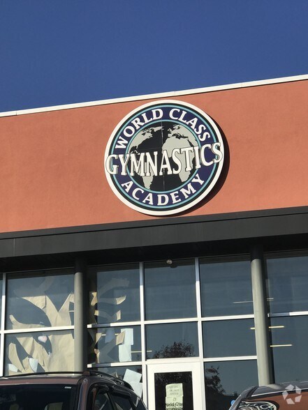 More Photos Of 22 Clifton Country Rd, Clifton Park Unknown For Lease