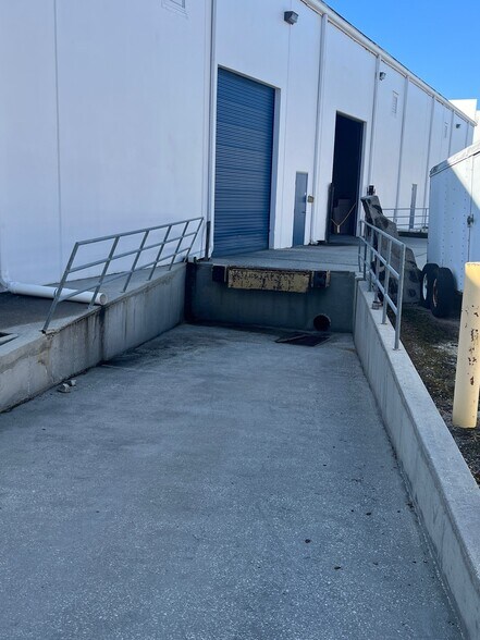 More Photos Of 7400 Technology Dr, West Melbourne Unknown For Lease