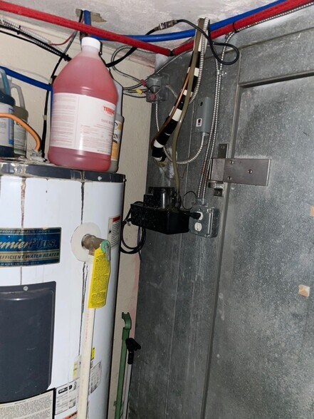 More Photos Of 126 Bala Ave, Bala Cynwyd Storefront Retail Residential For Sale