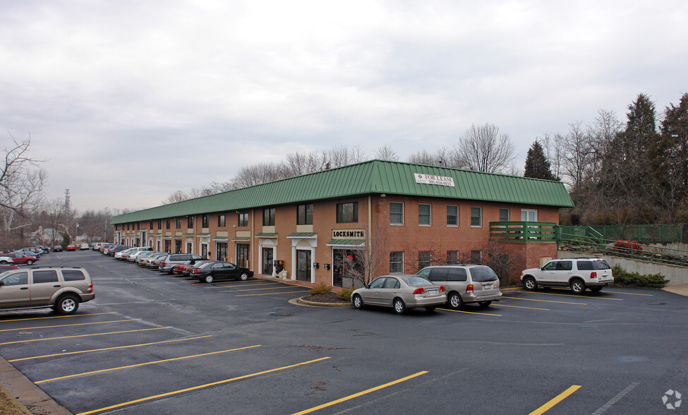 Primary Photo Of 48-64 Sycolin Rd SE, Leesburg Office For Lease