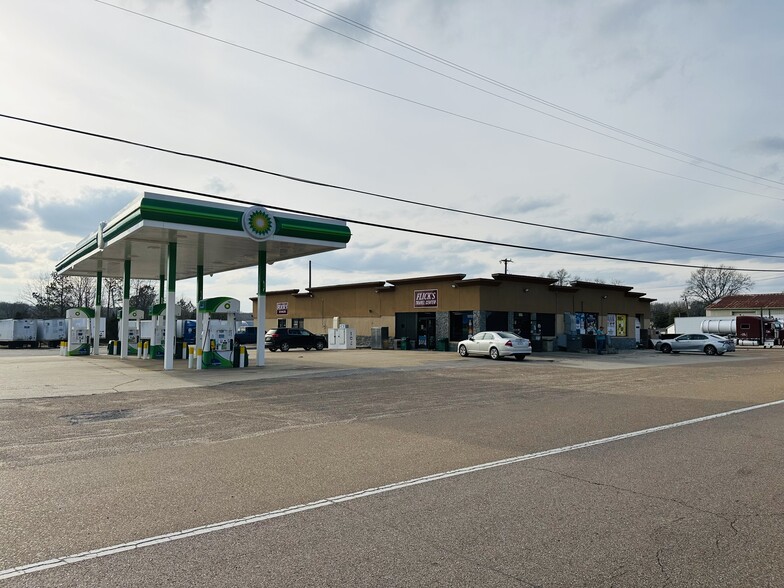 Primary Photo Of 6594 Church Ave, Potts Camp Convenience Store For Sale